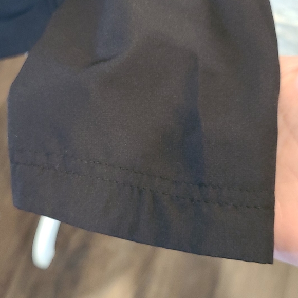 Reebok black lightweight spring jacket like new - Picture 6 of 13